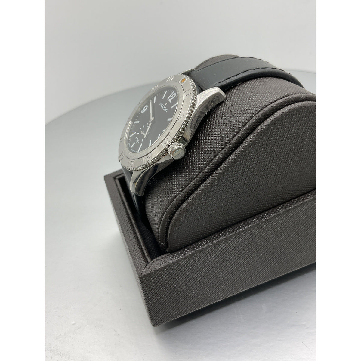 Movado Men's Gentry Black Dial Black Calfskin Strap Watch 84.N2.1890