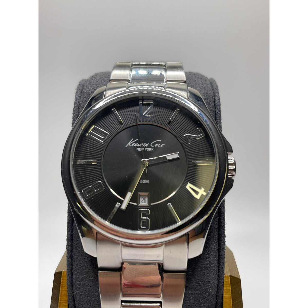 Kenneth Cole Men's Black Dial Silver Tone Stainless Steel Bracelet Watch KC3941