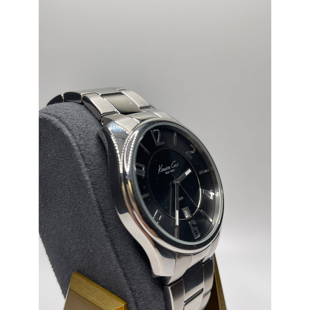 Kenneth Cole Men's Black Dial Silver Tone Stainless Steel Bracelet Watch KC3941