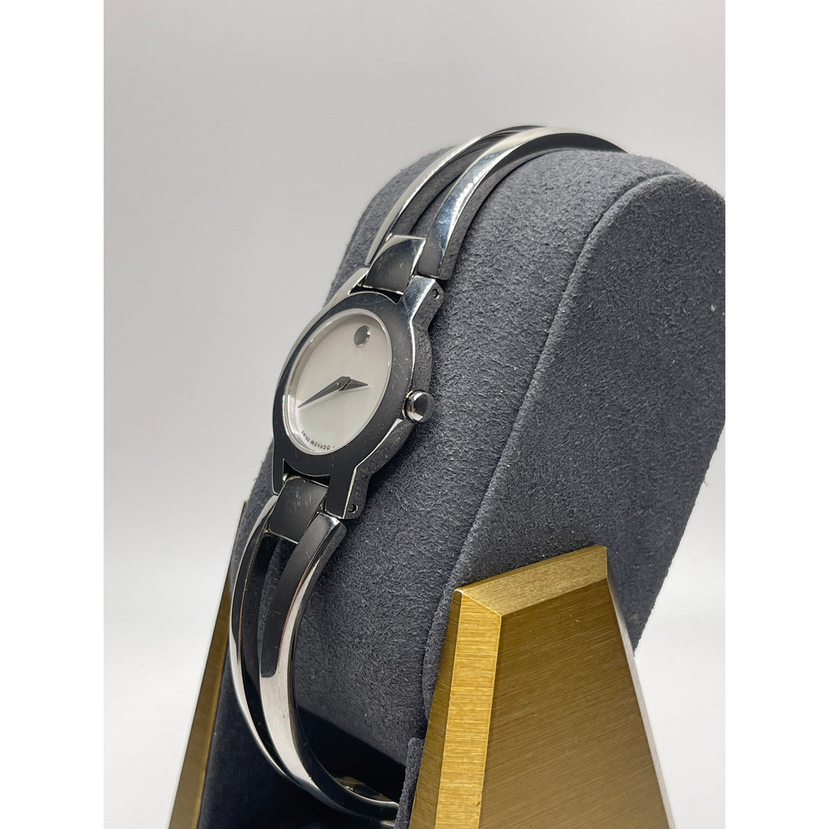 Movado Amorosa Ladies Mother of Pearl Dial Stainless Steel Quartz Watch 0606538