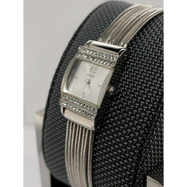 Guess Ladies Silver Tone Dial Silver Tone Bracelet Watch G75679L