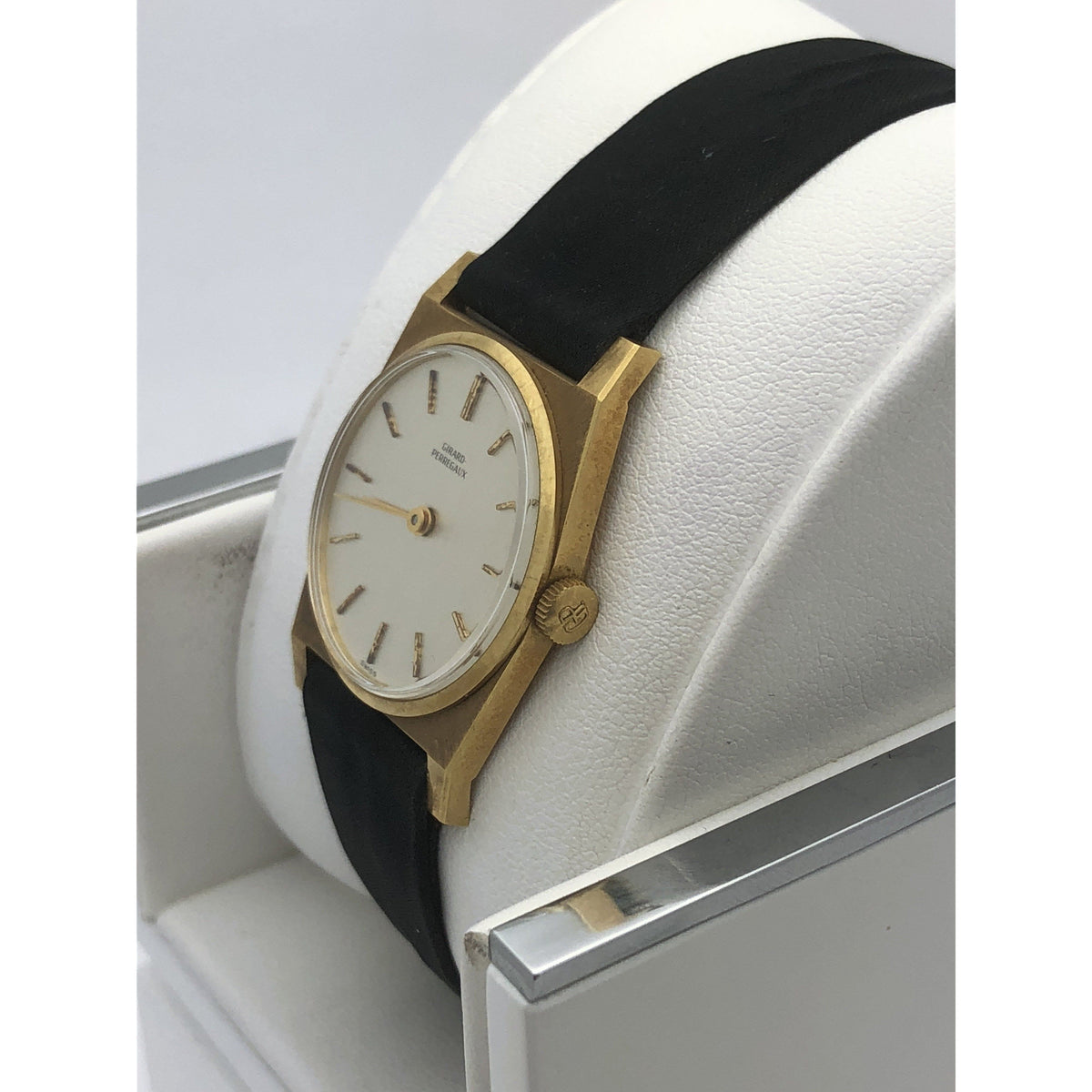 Girard Perregaux Ladies 18K Gold Case Silver Dial Watch 8592V