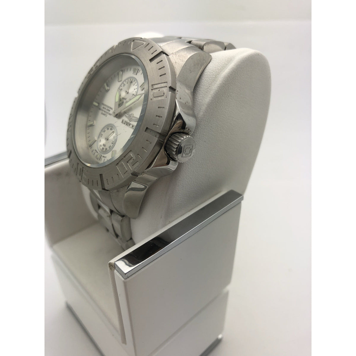 Invicta Men’s Silver Dial Stainless Steel Case and Bracelet Watch 14056