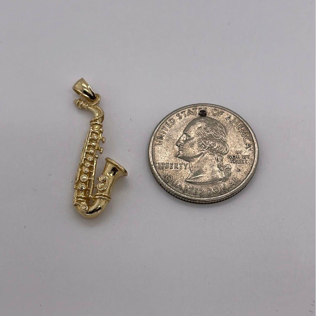14K Yellow Gold Saxophone Charm Pendant P042
