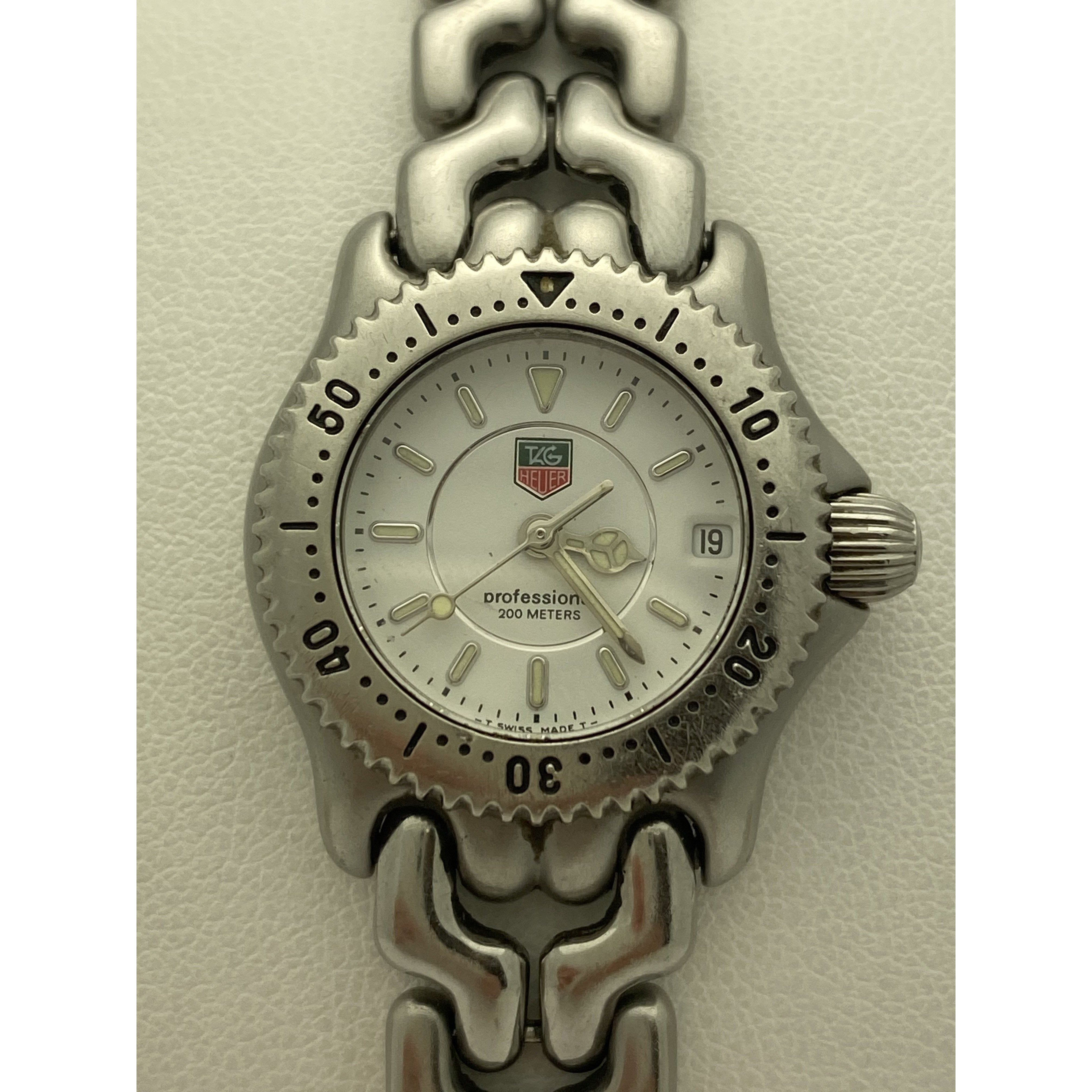 Tag Heuer Ladies Gold Dial Gold Stainless Steel Bracelet 200M Watch S94.4080