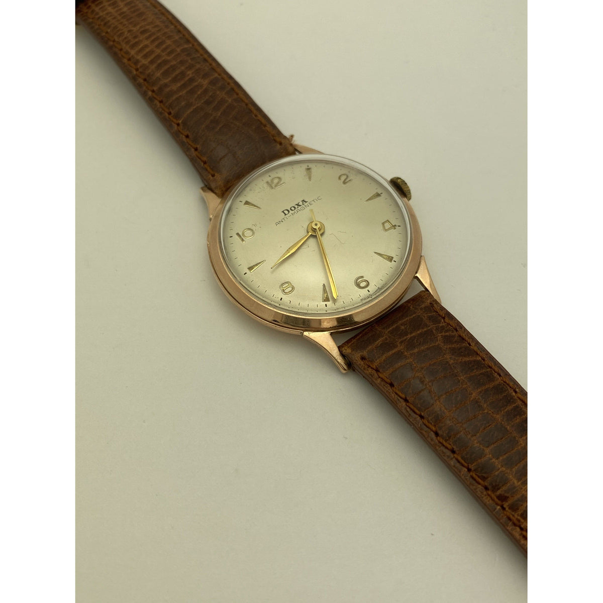 Doxa Anti-Magnetic 14K Rose Gold Mechanical Vintage Men's Watch 56982