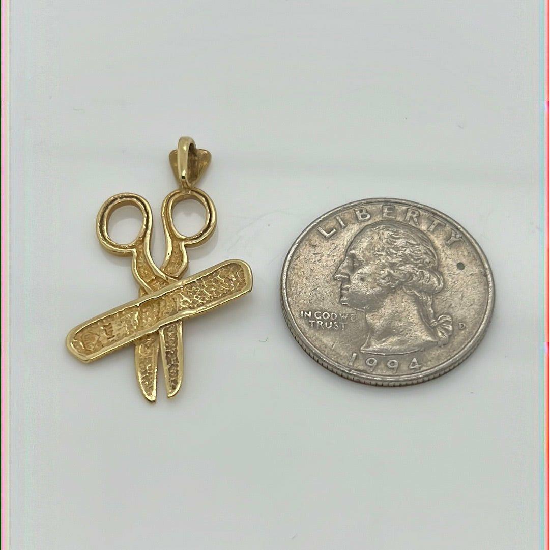 14K Yellow Gold Scissors & Comb Charm Pendant P028
