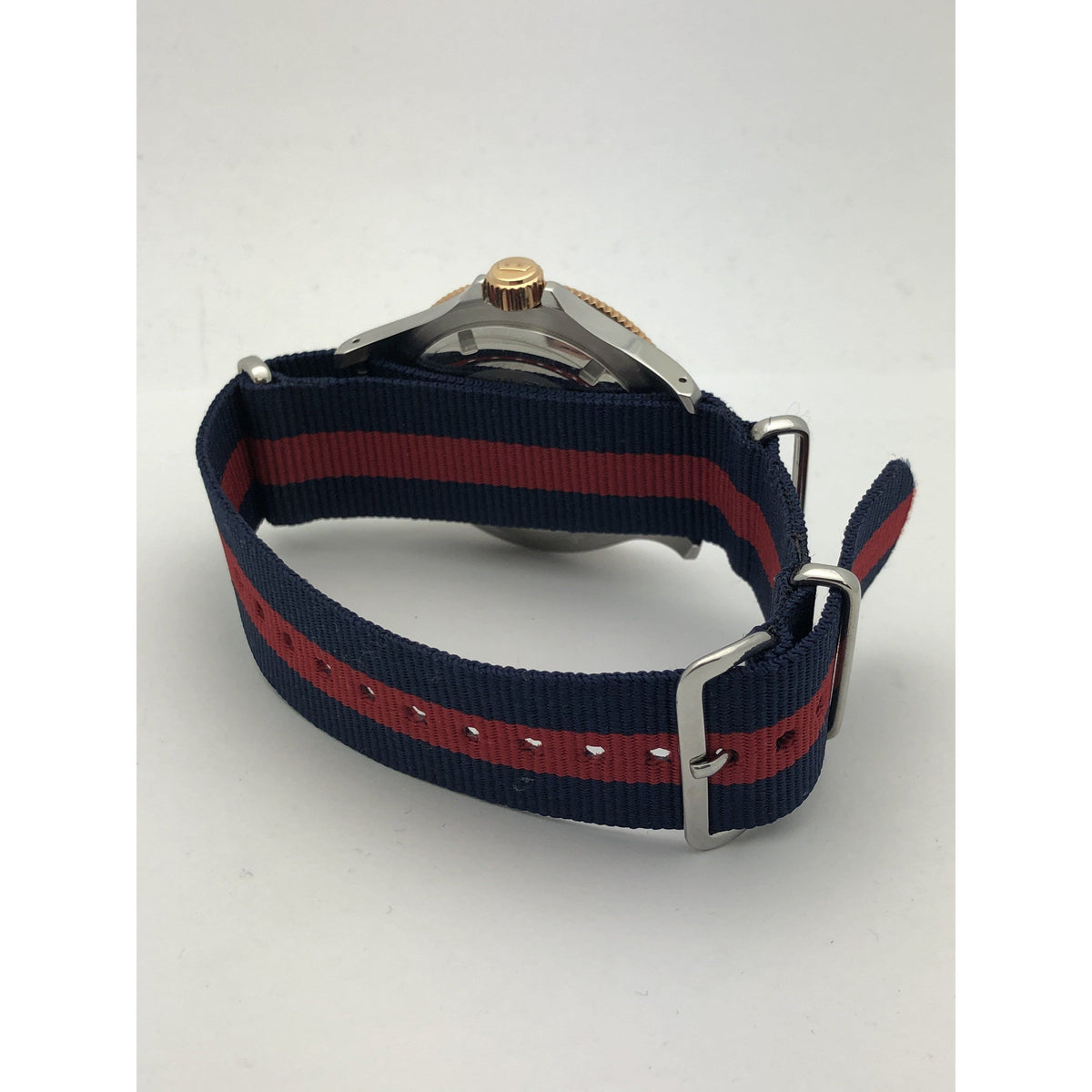 Glycine Men's Combat SUB Automatic Blue Dial Blue & Red Nylon Strap Watch 3908.3