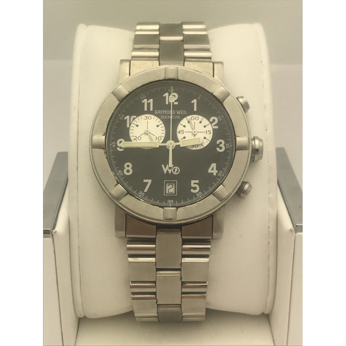Raymond Weil Geneve Men's Black Dial Stainless Steel Watch W8000