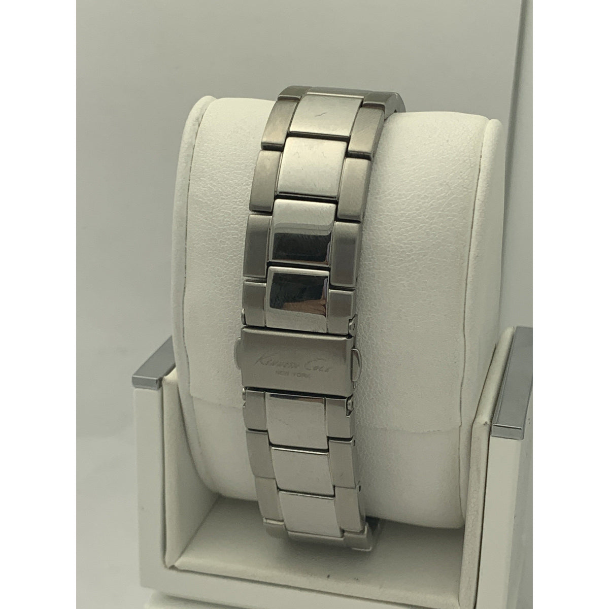 Kenneth Cole Men's Black Dial Silver Tone Stainless Steel Bracelet Watch KC3941