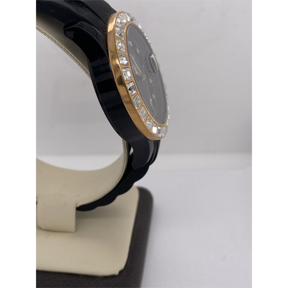 Invicta Ladies Rose Gold Crystal Bezel Black Dial Band Watch IBI10067-009