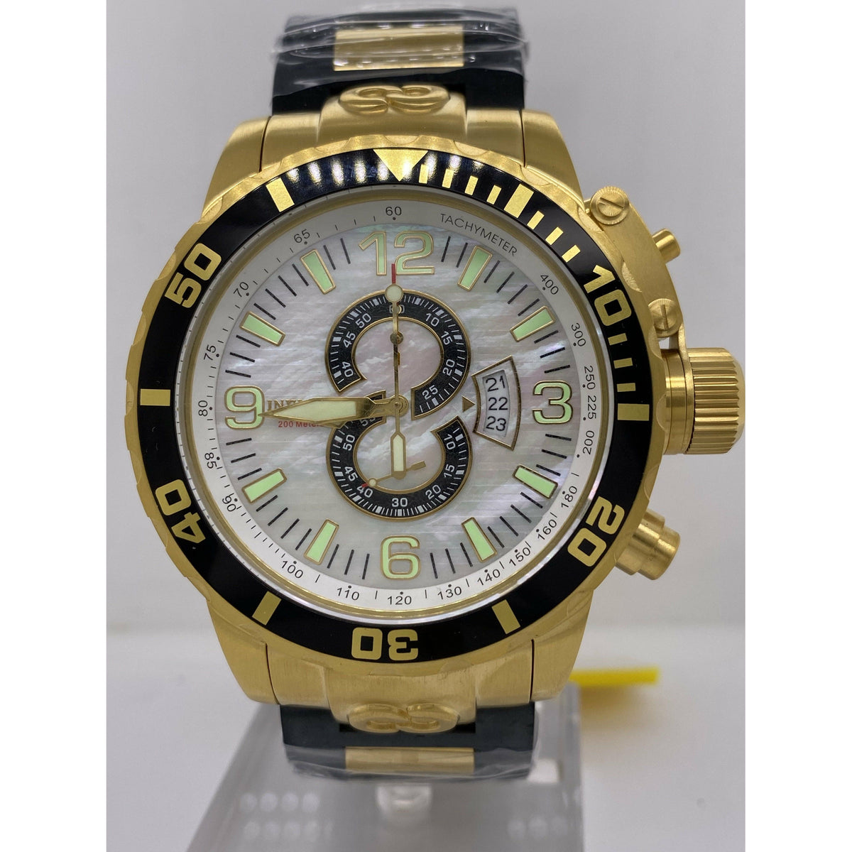 Invicta Men's Corduba Mother of Pearl Dial Black/Gold Rubber Strap Watch 4899