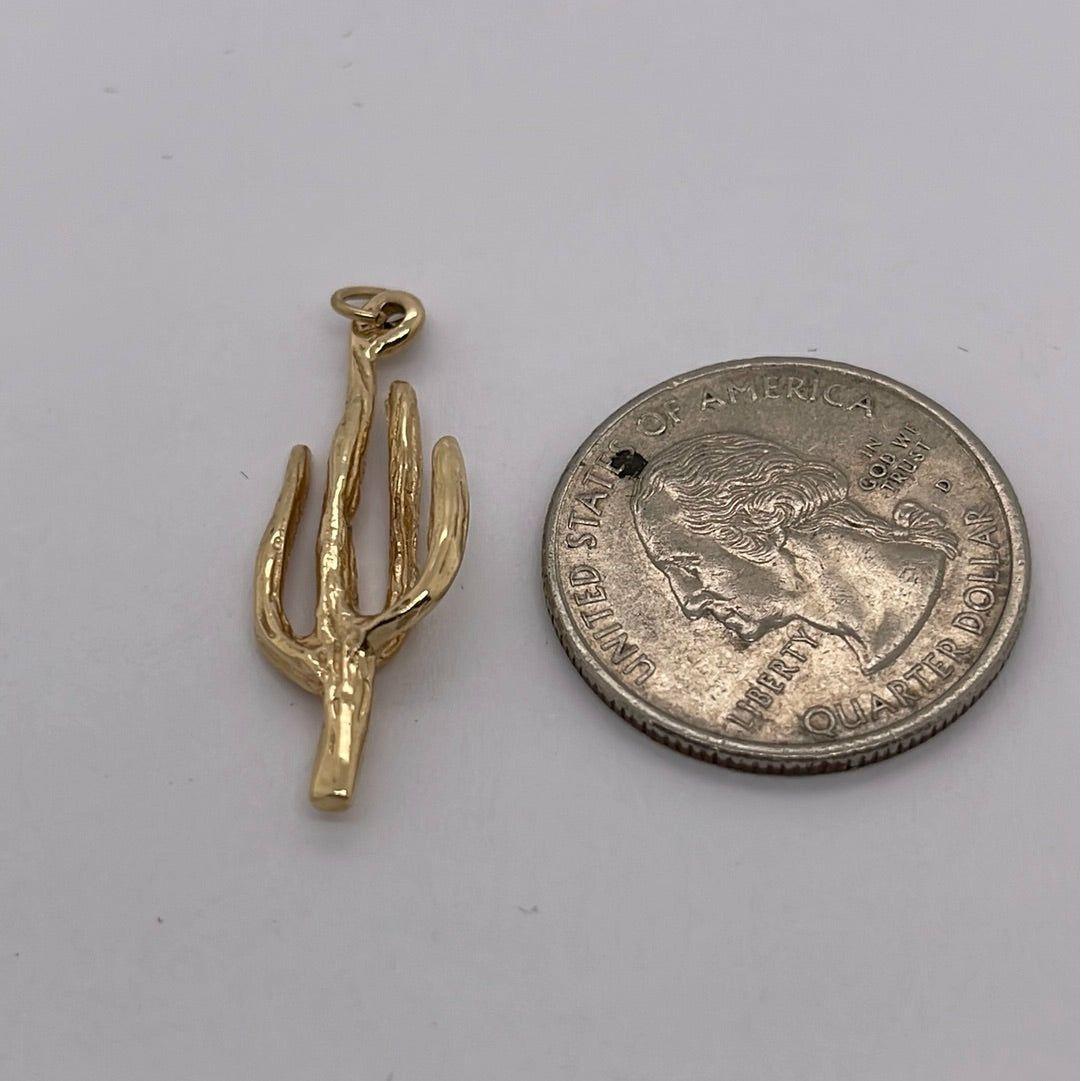 14K Yellow Gold Cactus 4 Branches Charm Pendant P035