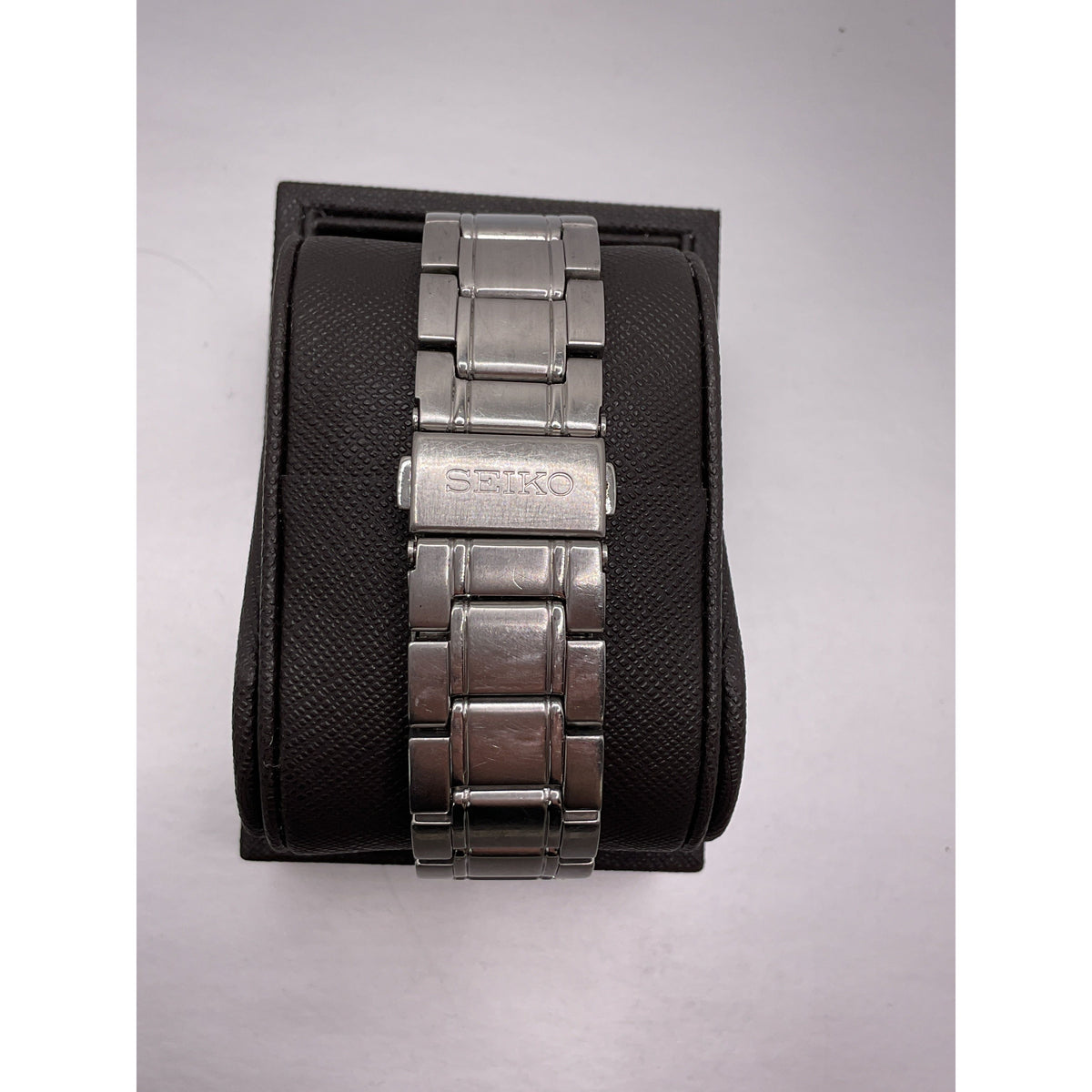 Seiko Men's White Dial Perpetual Calendar 100M Stainless Steel Band Watch 840066