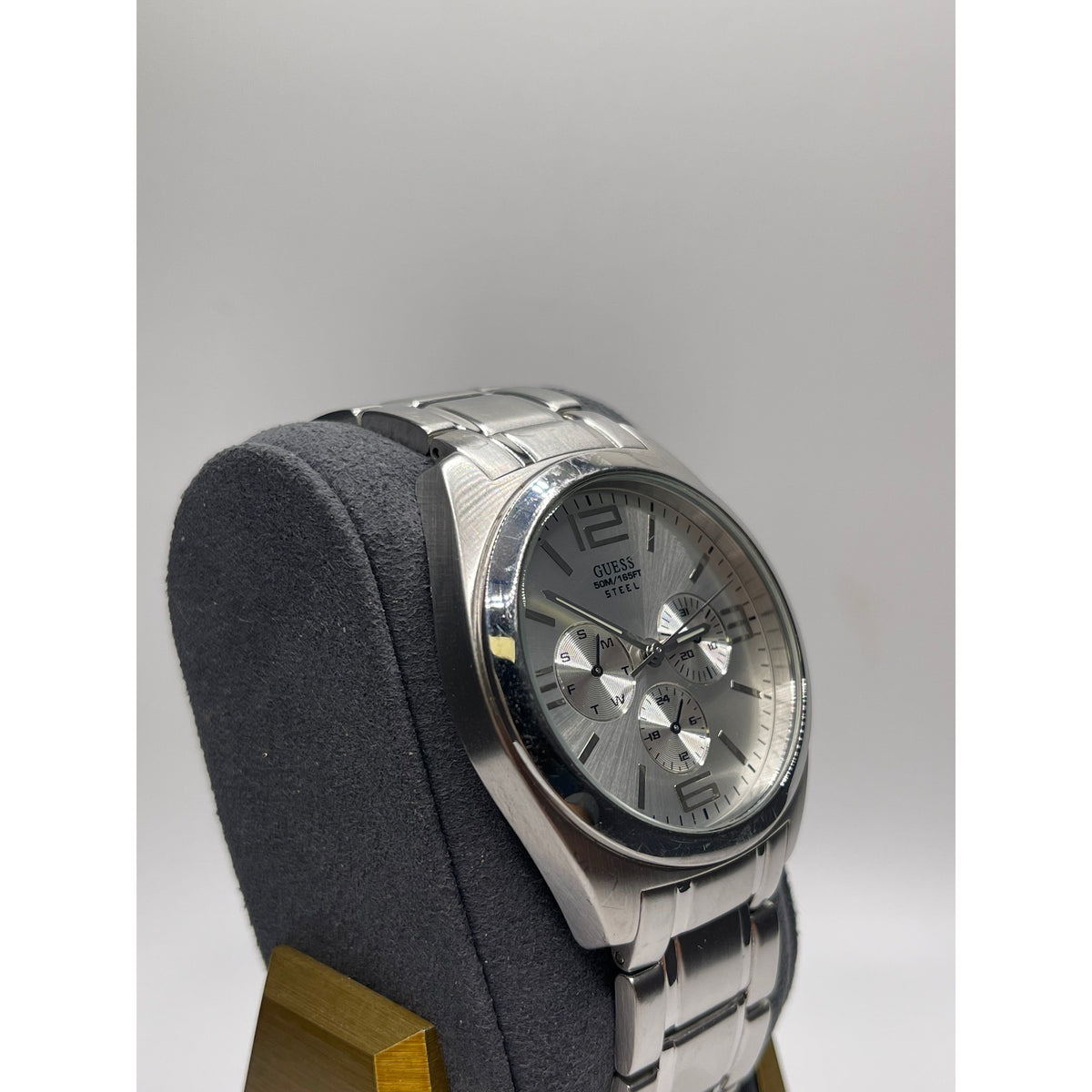 Guess Men's Steel Silver Tone Dial Silver Tone Bracelet Watch G10167G