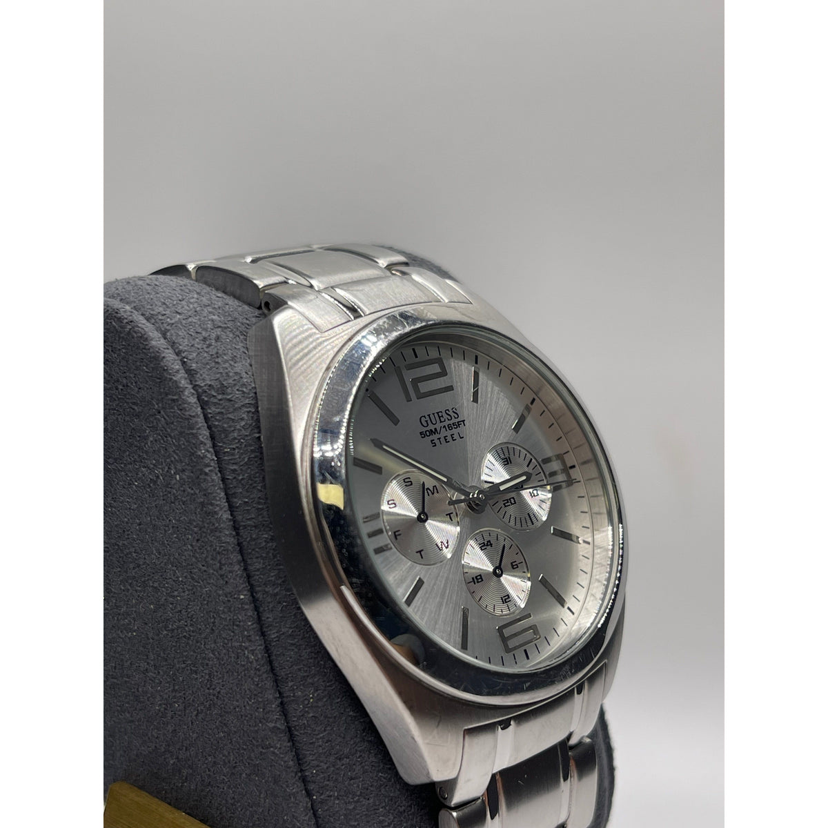 Guess Men's Steel Silver Tone Dial Silver Tone Bracelet Watch G10167G