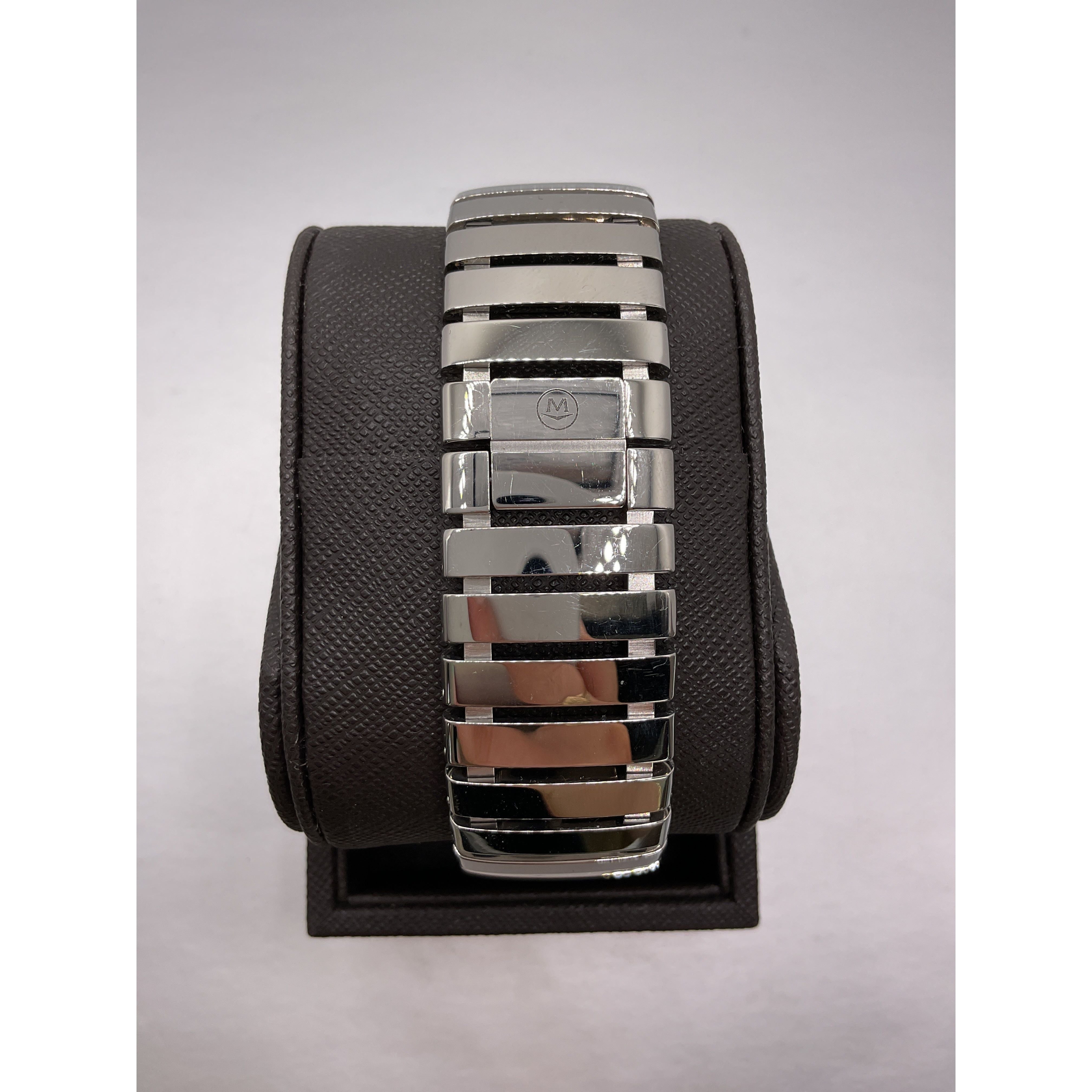 Movado Men's Riveli Black Dial Stainless Steel Watch 84.G1.2892