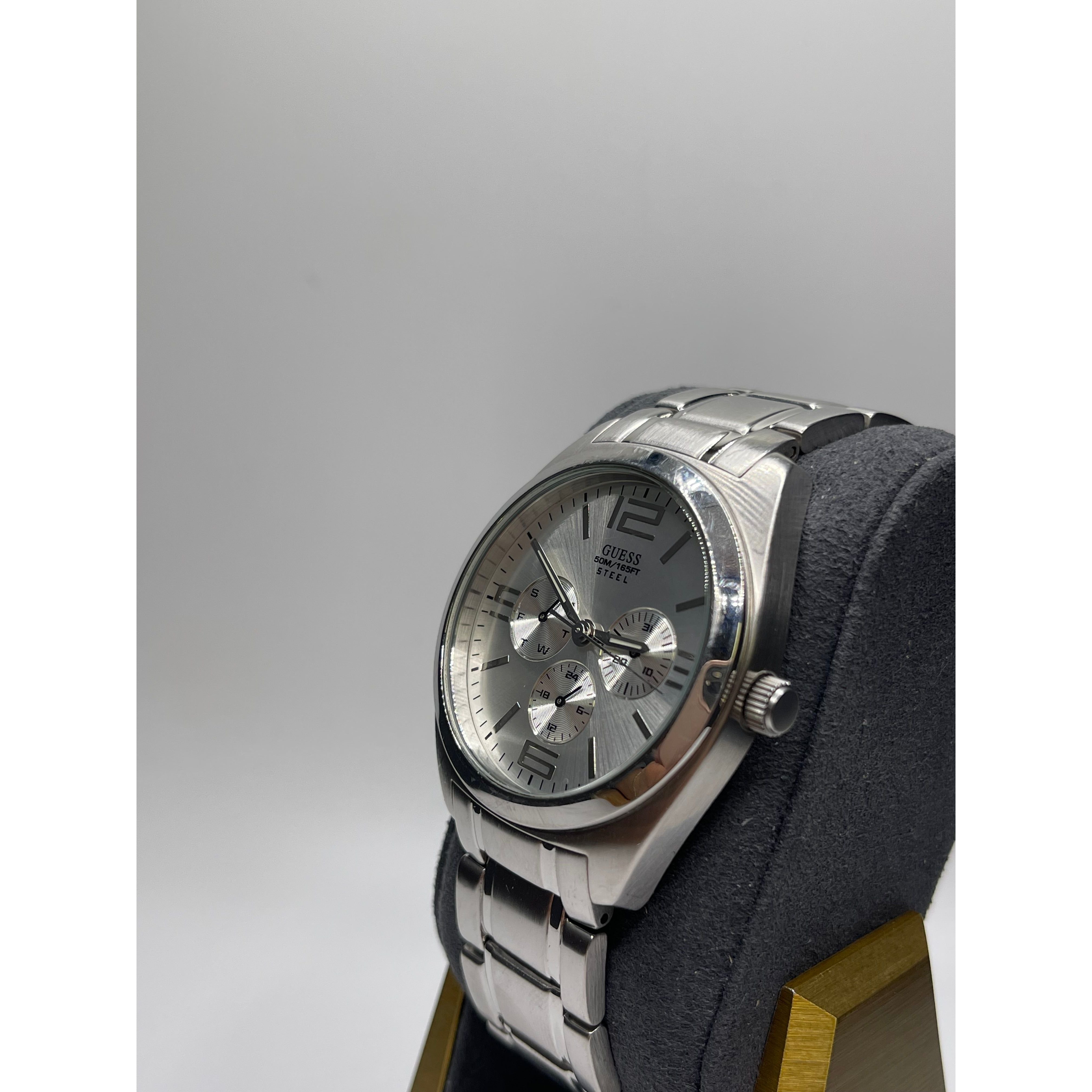 Guess Men's Steel Silver Tone Dial Silver Tone Bracelet Watch