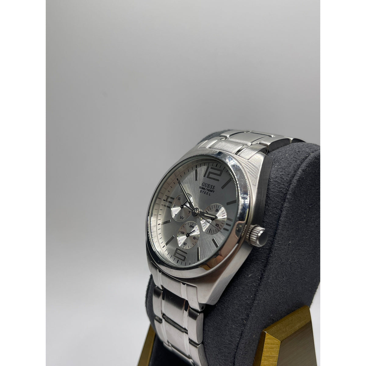 Guess Men's Steel Silver Tone Dial Silver Tone Bracelet Watch G10167G