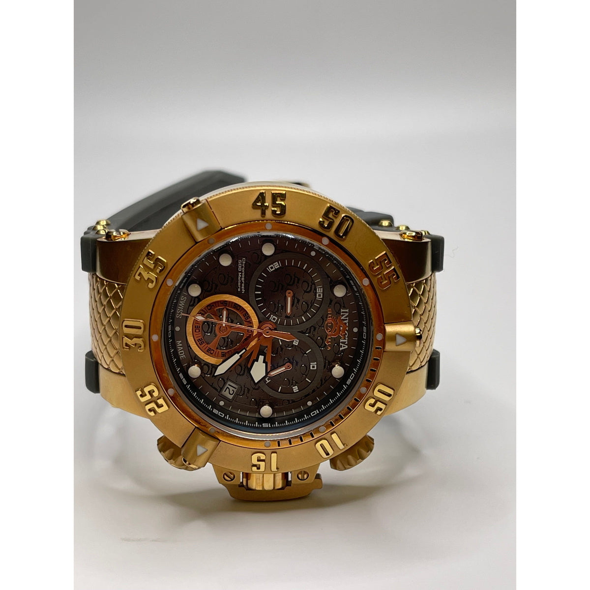 Invicta SubAqua Men's Dark Gray Dial Gray Rubber Strap Quartz Watch 15805