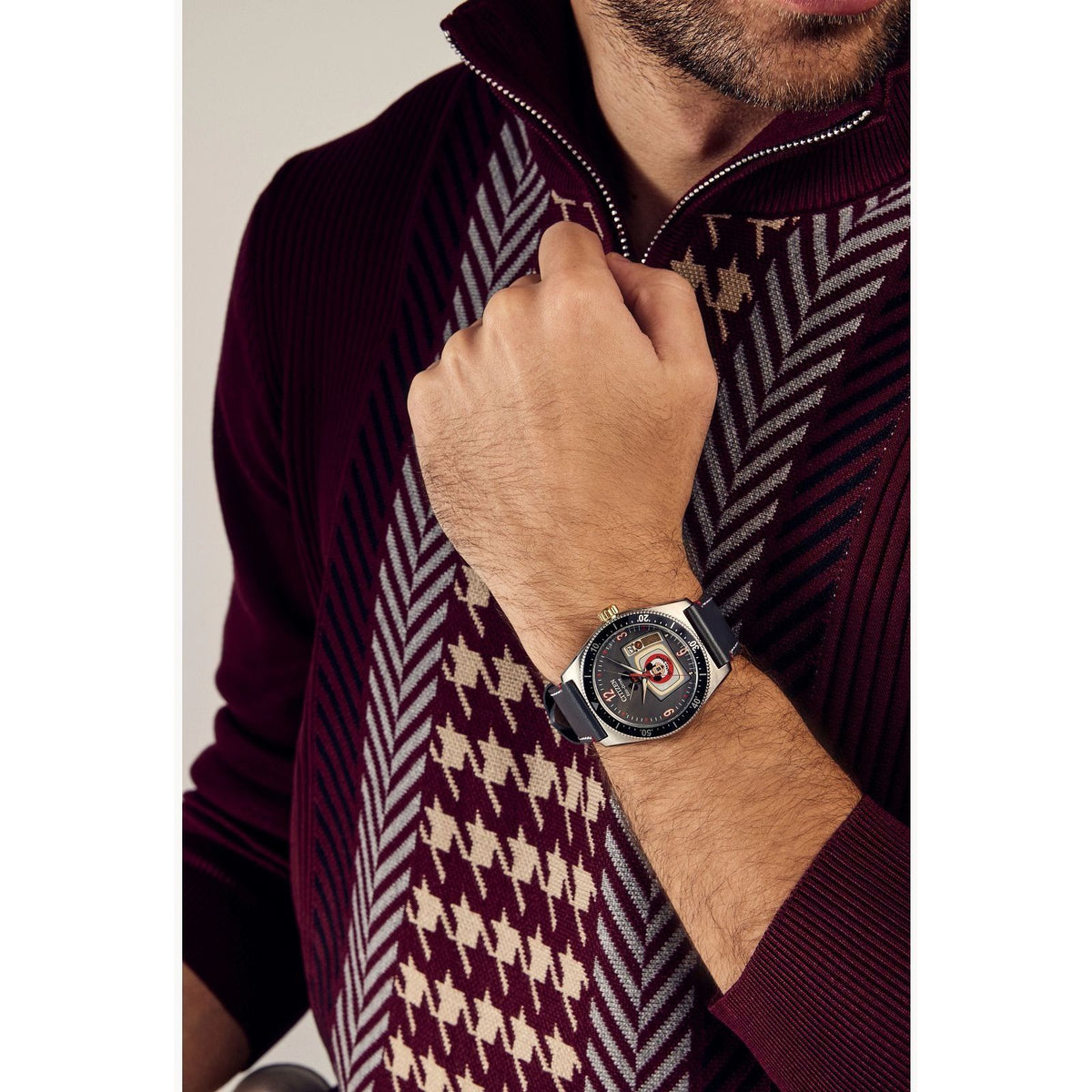 AW1794-47W