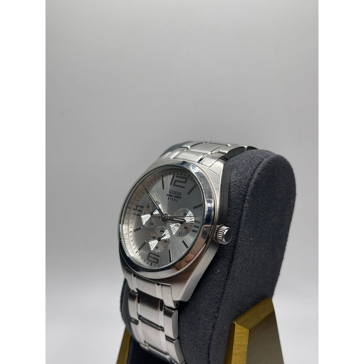 Guess Men's Steel Silver Tone Dial Silver Tone Bracelet Watch G10167G