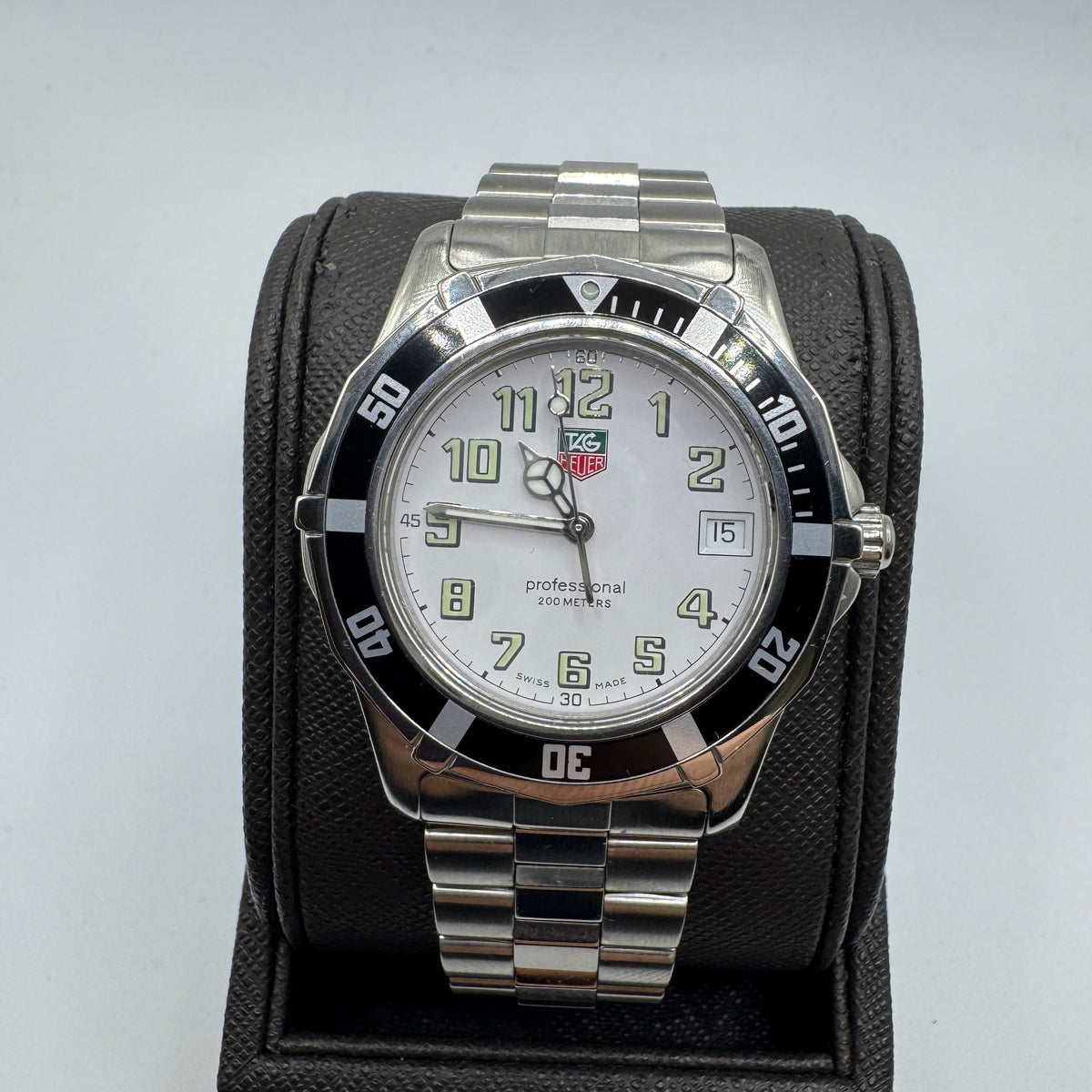 Tag Heuer 2000 Sports White Dial Stainless Steel Watch WM1111