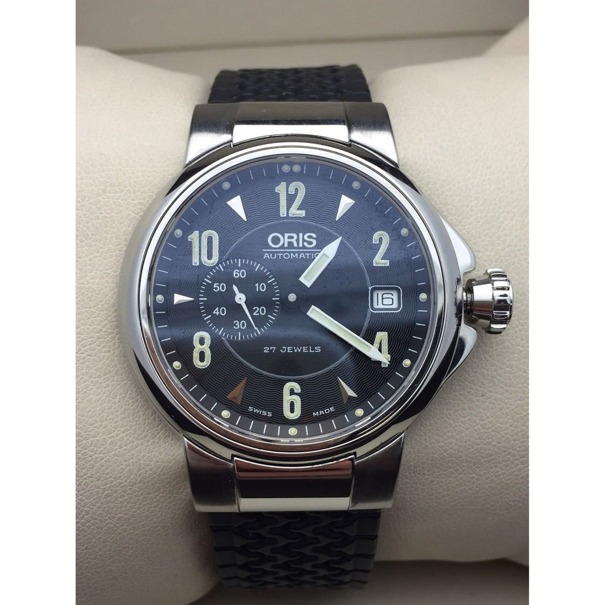 Oris Automatic 27 Jewels Date Sub Dial Men's Watch Black Rubber Silver 643