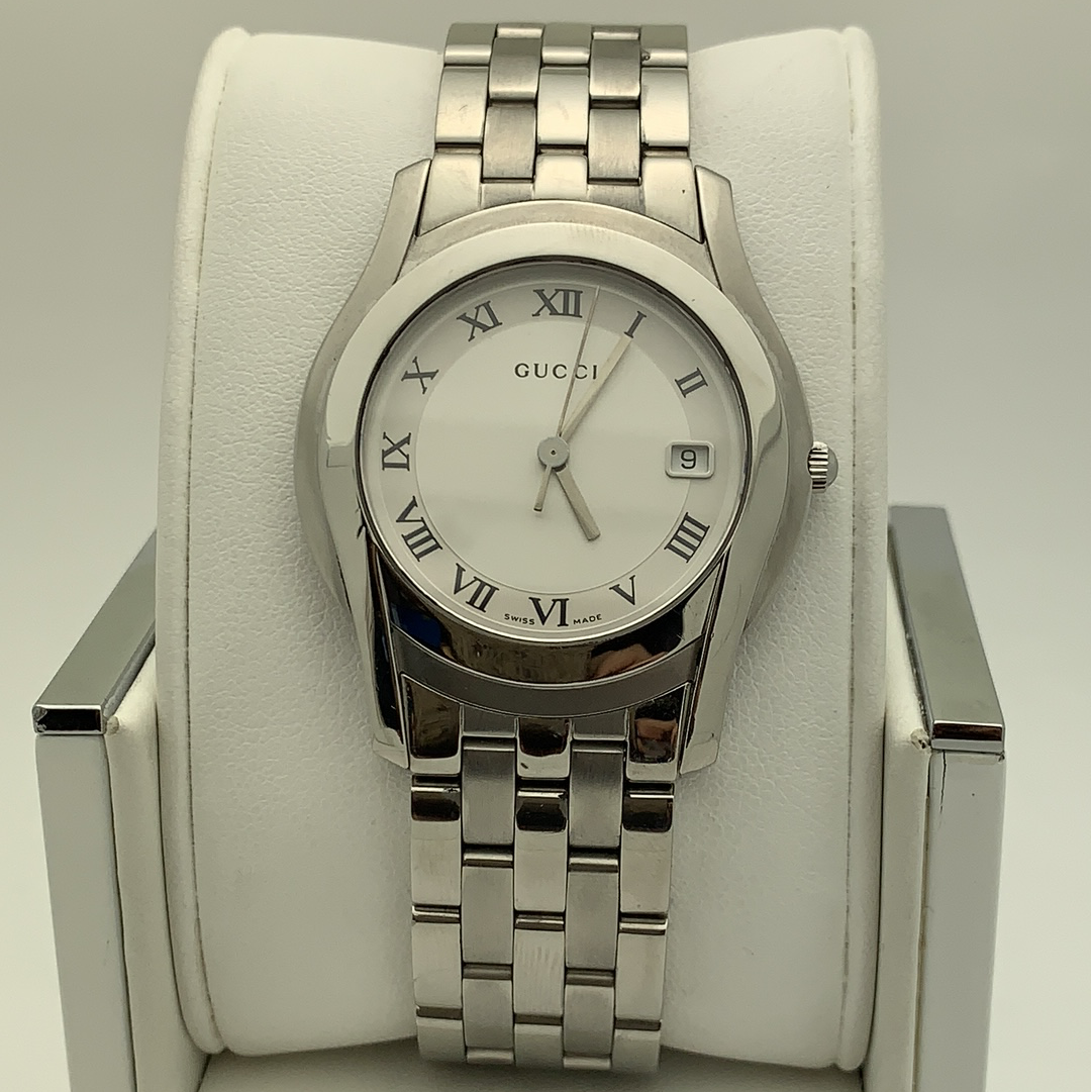 Gucci Tornabuoni Silver Dial 44 Diamonds Steel Bangle Bracelet Women's Watch  YA118505