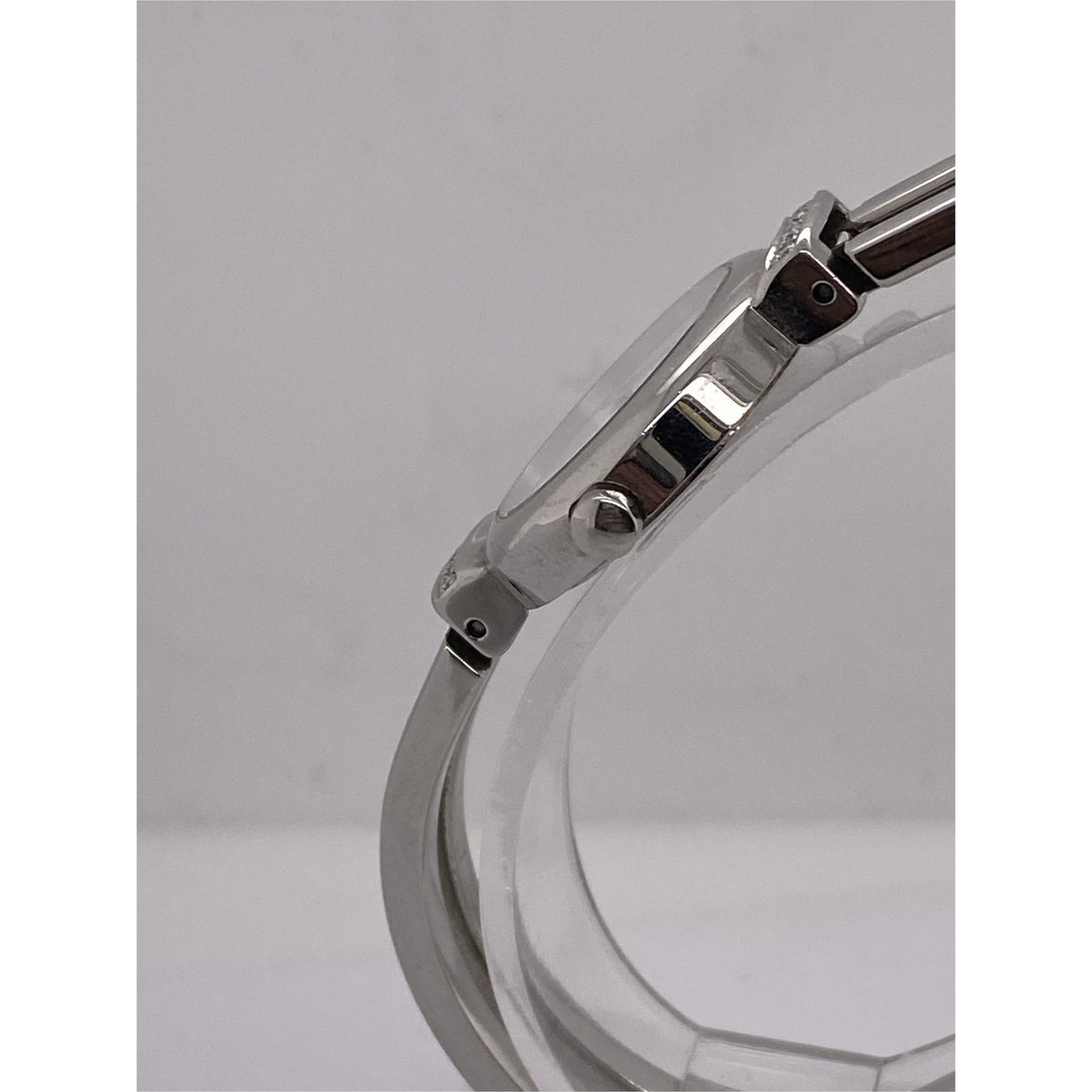 Movado Ladies Mother of Pearl Dial Silver Bracelet Watch 06.3.14.1013