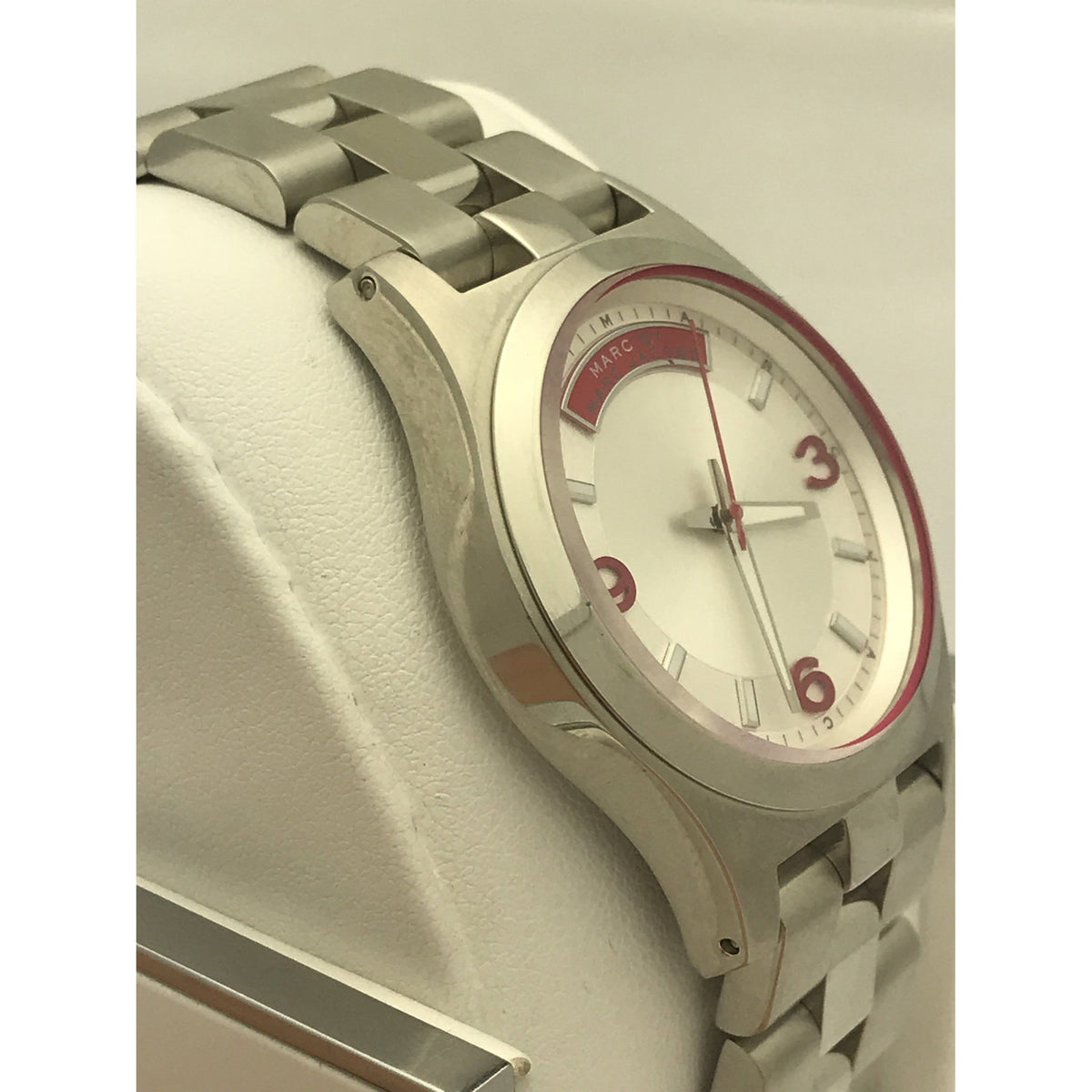 Marc Jacobs Ladies Silver Dial Stainless Steel Bracelet Watch MBM3161