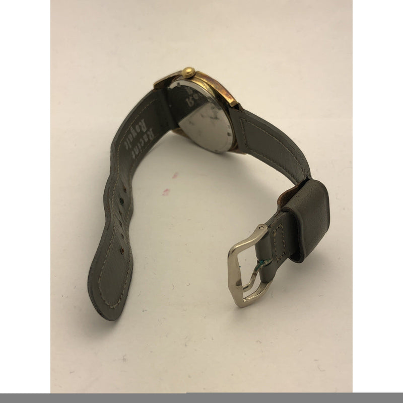 Walkman Light Gray Dial Gray Leather Racing Royal Strap Men's Watch