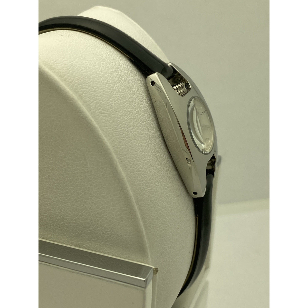 Hamilton Ladies Silver Dial Black Leather Strap Watch H21111754