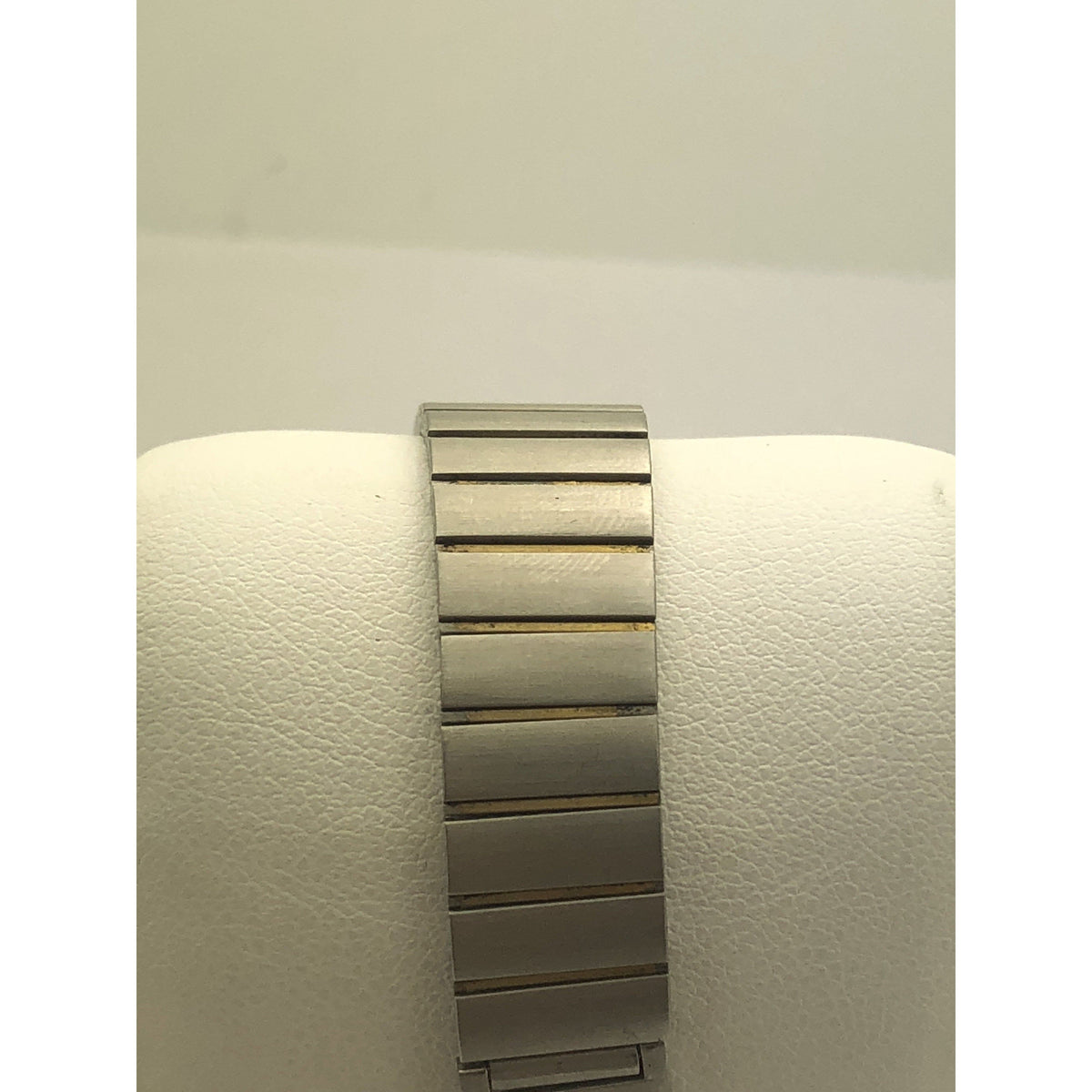 Movado Ladies Gray Dial Two Tone Stainless Steel Bracelet Watch 0601790