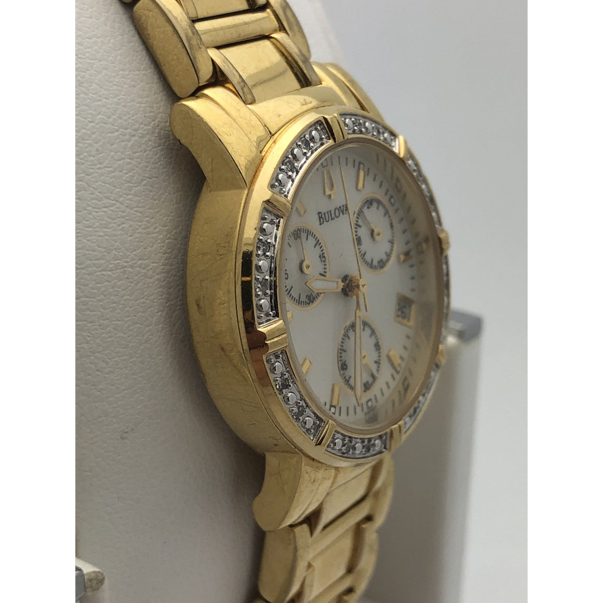 Bulova Mother Of Pearl Dial Gold Tone Stainless Steel Bracelet Ladies Watch 98R97
