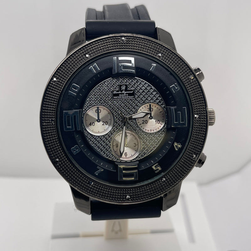 5 units. Black quartz watch with leather bracelets for men