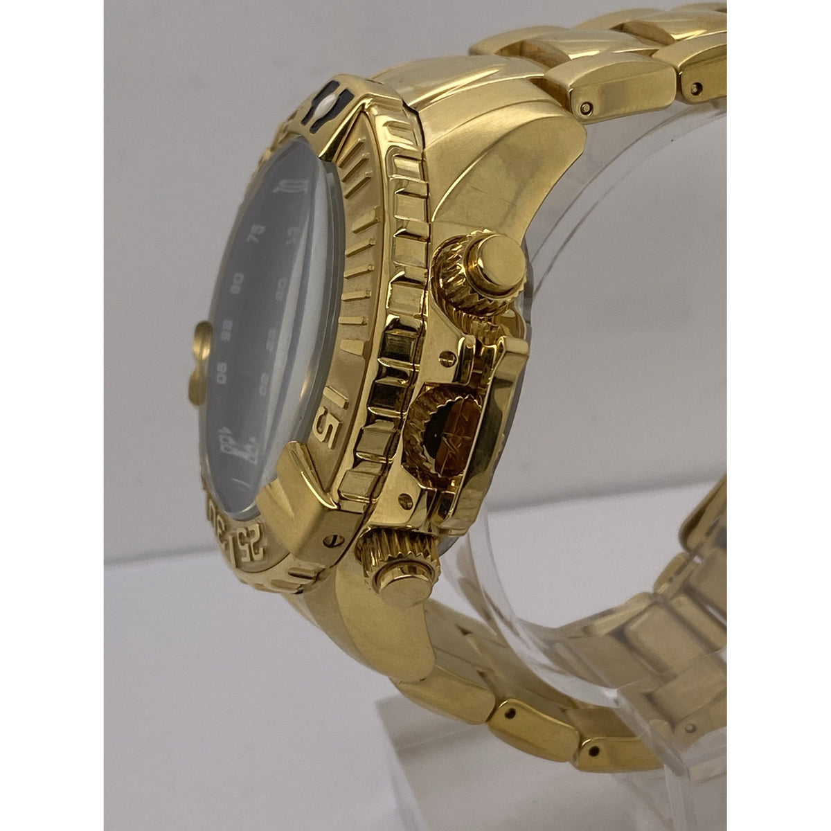 Invicta Men's Reserve Limited Edition Chronograph Black Dial Gold Tone Bracelet 17501