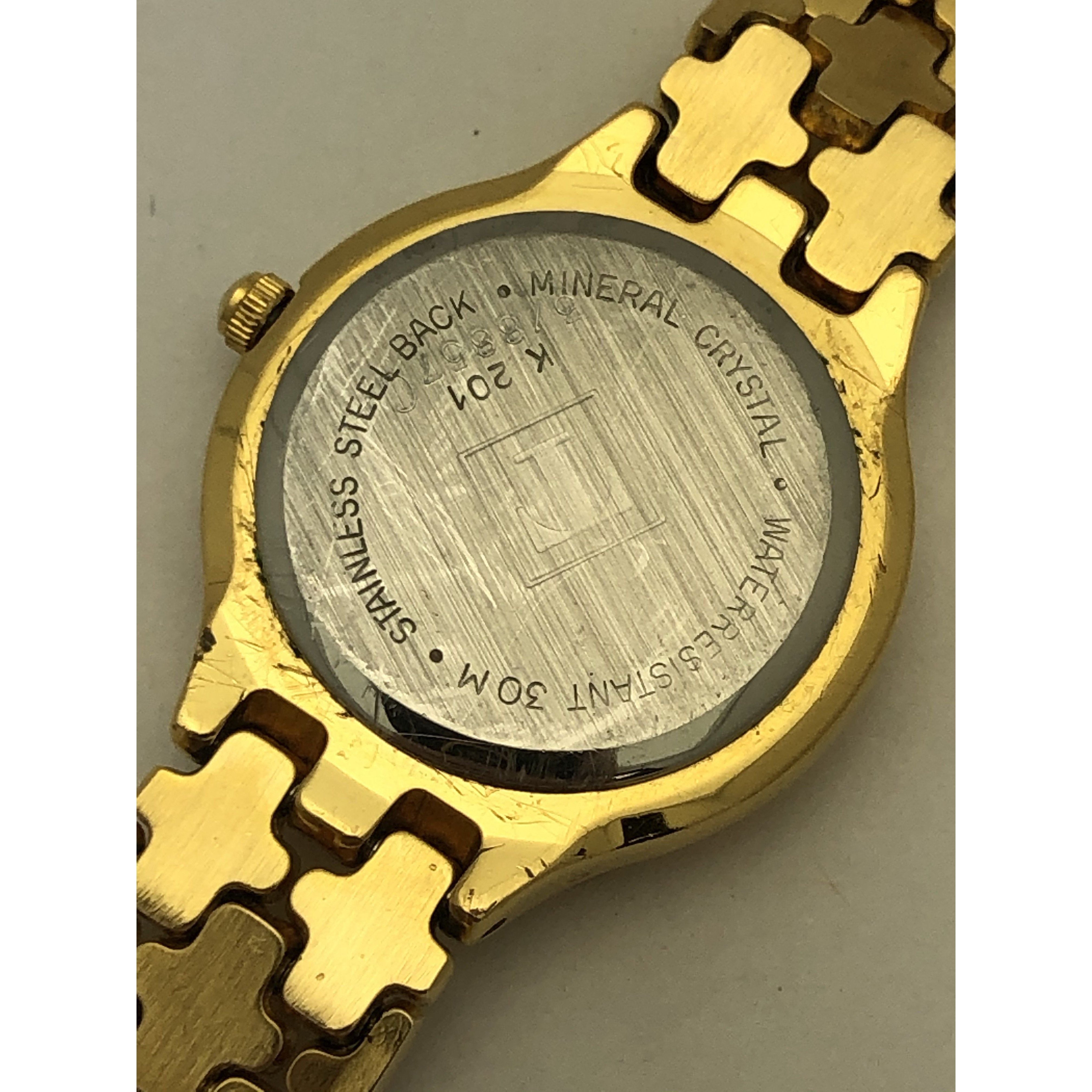 TISSOT STYLIST 70’sブラックフェイス／ゴールドケース Tissot Ladies Stylist Black Dial Gold Tone Stainless Steel Watch
