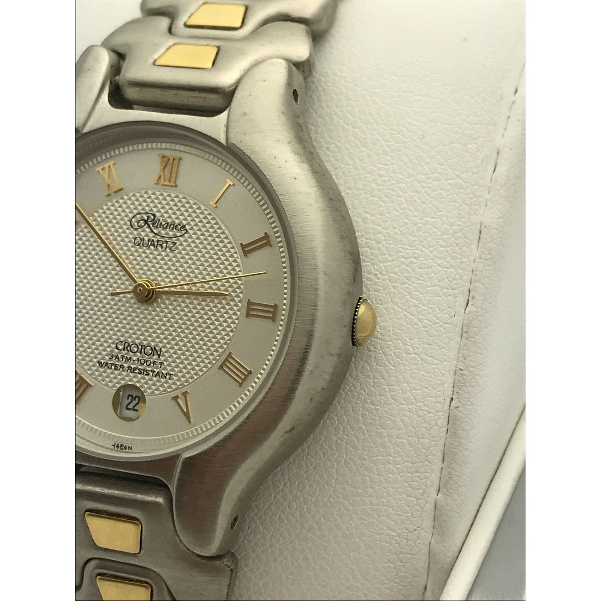 Croton Reliance Men's Quartz White Dial Two Tone Stainless Steel Watch R13643W
