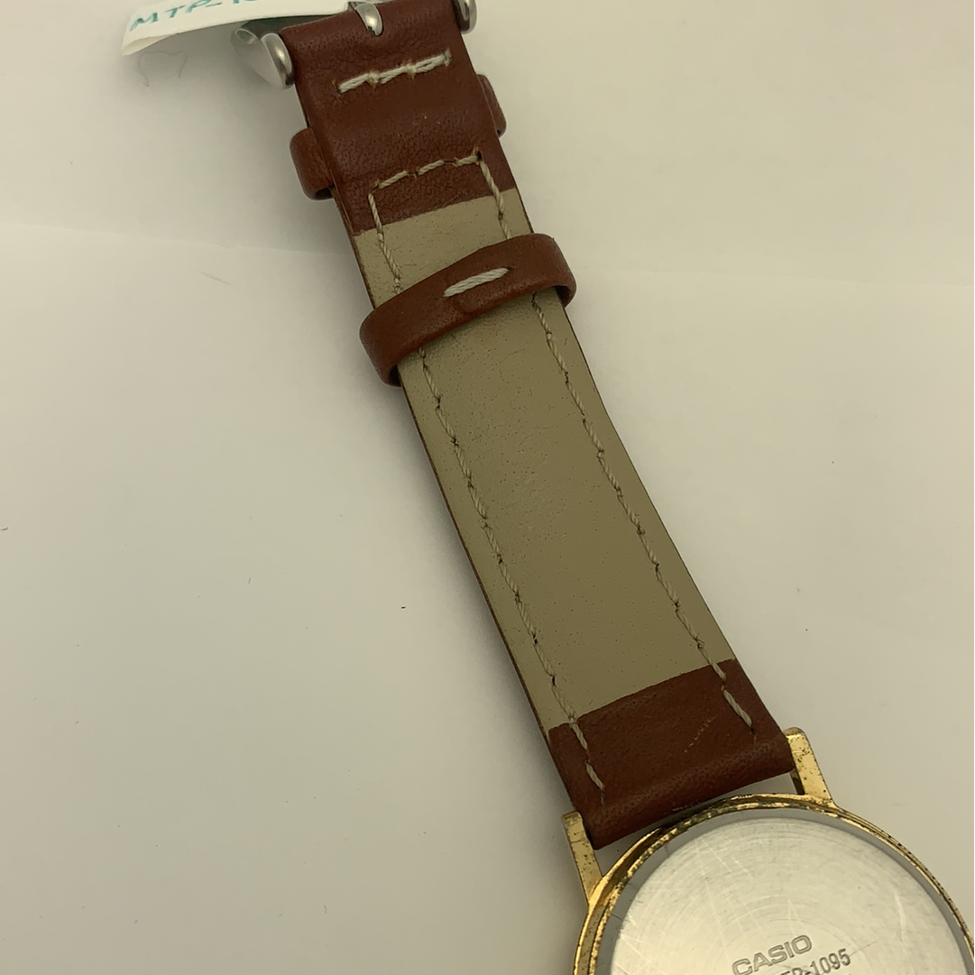 Casio Unisex White Dial Brown Leather Strap Watch MTP-1095