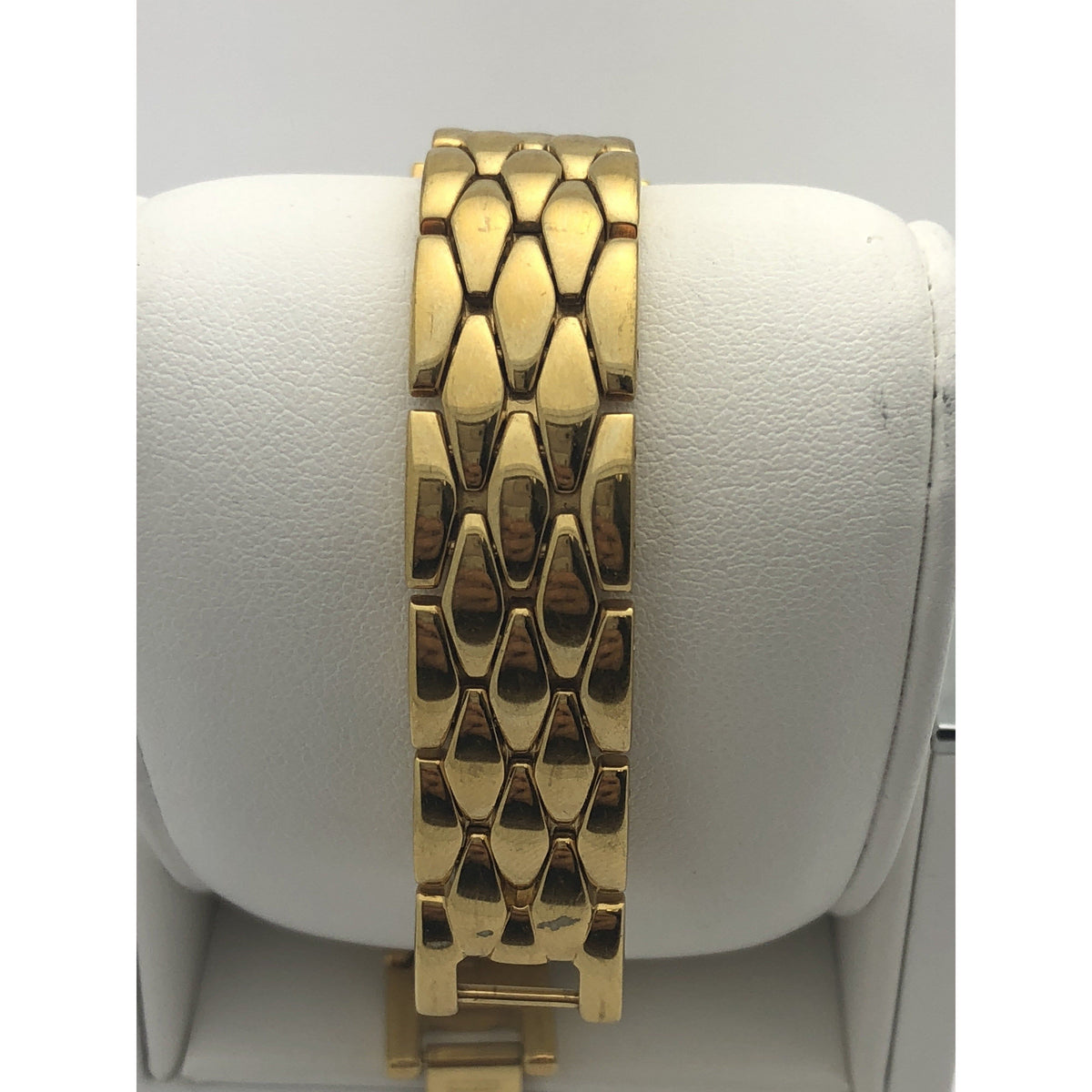 Citizen Elegance Ladies Black Dial Yellow Gold Stainless Steel Bracelet Watch 960557