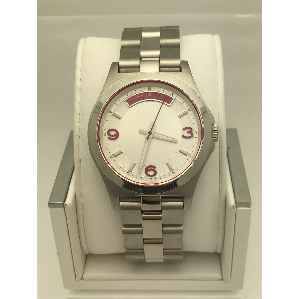 Marc Jacobs Ladies Silver Dial Stainless Steel Bracelet Watch MBM3161